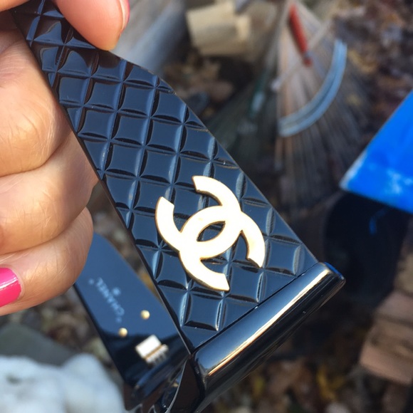 Authentic Chanel sunglasses - Picture 6 of 9